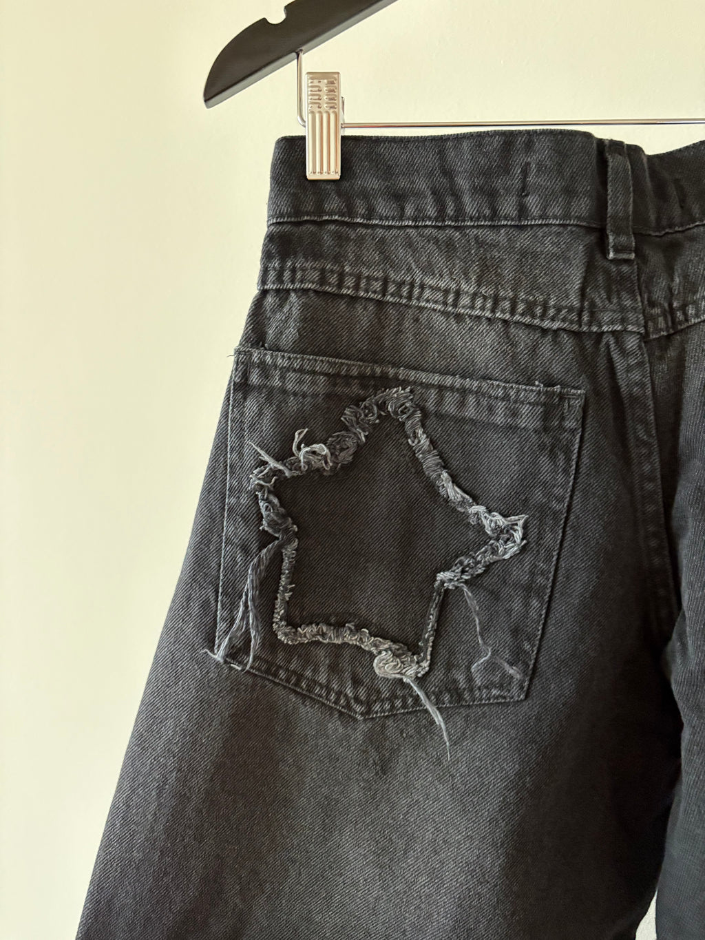 Black Star Baggy Low Rise